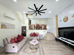 Loyang Villas (D17), Terrace #573675181